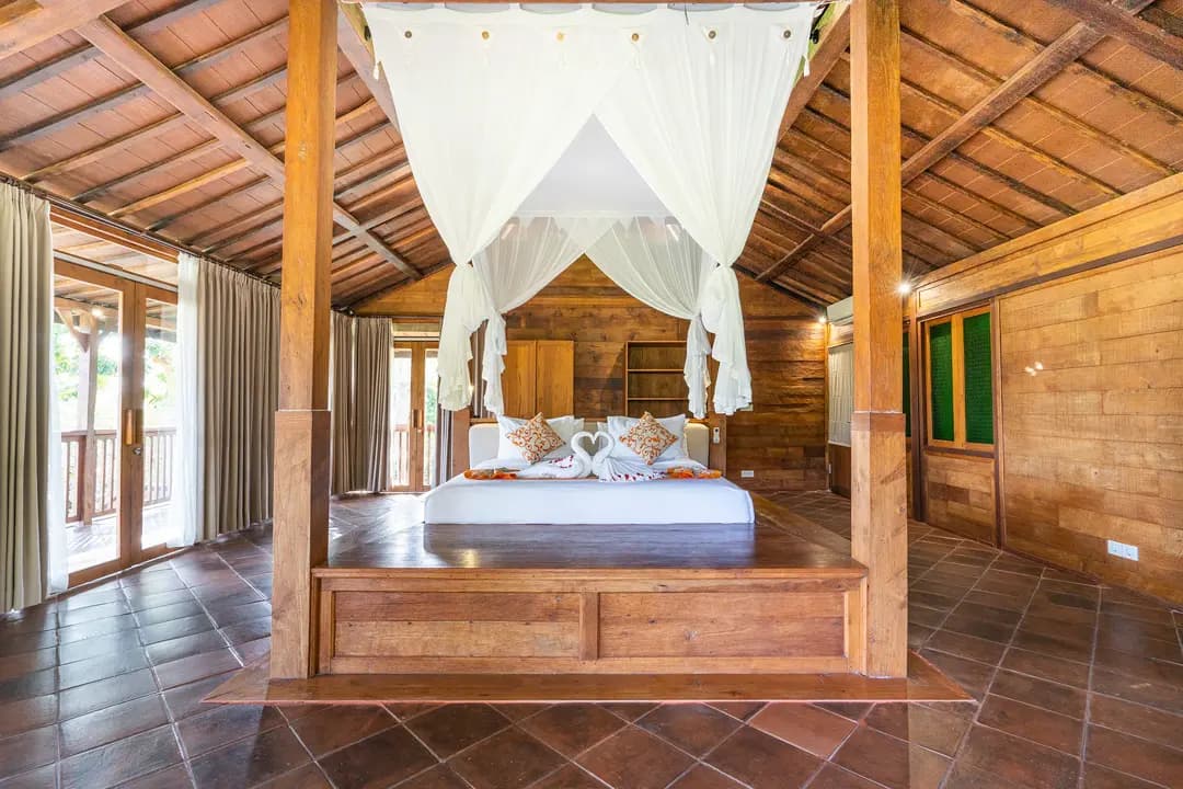 Kamar Master dan kamar mandi