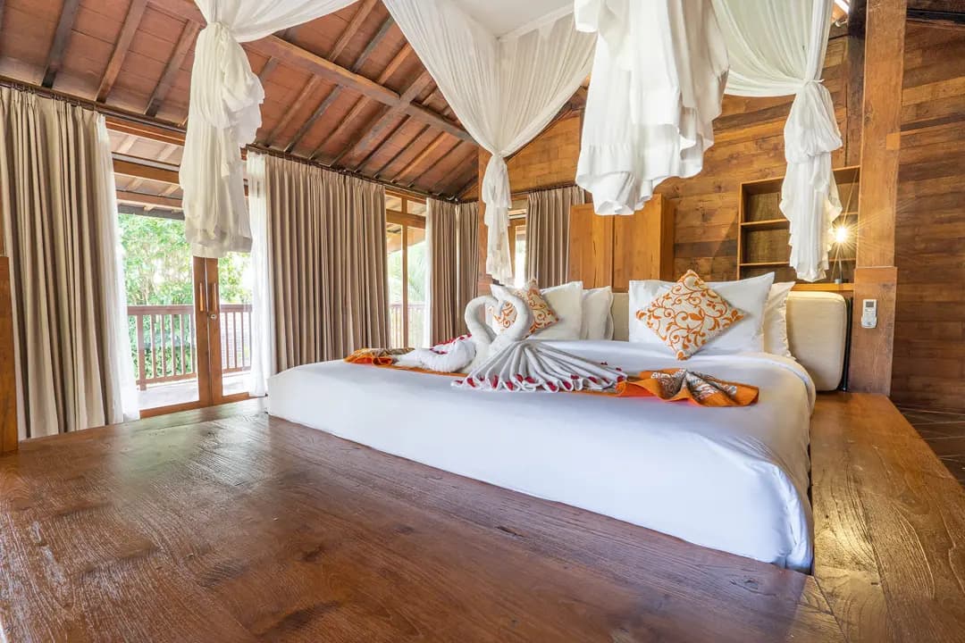 Kamar Master dan kamar mandi